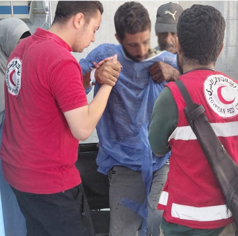 بعد مصرع 3 عمال.. الهلال الأحمر يتدخل لمساندة مصابي حادث المنوفية