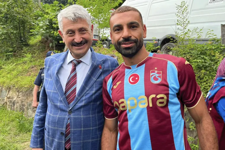بسبب التغيرات المناخية.. مسؤول تركي يعرض على محمد صلاح منزلا في طرابزون