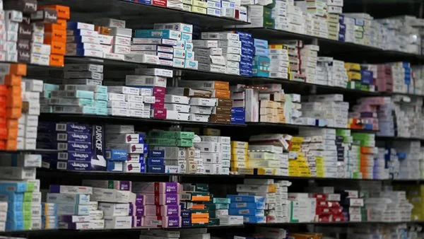 مجلس الوزراء: أدوية التأمين الصحي متوفرة بشكل طبيعي مع انتظام صرفها للمنتفعين