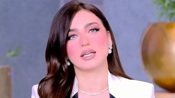 بعد الشائعات والجدل.. خطوة حاسمة من ياسمين عز تجاه المسيئين لها