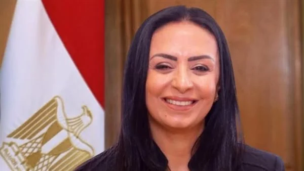 بتوجيهات الرئيس السيسي.. وزيرة التضامن تضاعف التعويضات لأسر ضحايا حادث الإسماعيلية
