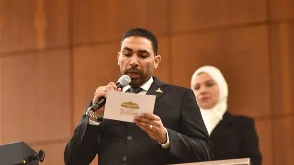 برلماني يطالب “القومي للاتصالات” بسرعة التحقيق في أزمة أرقام مسجلة لأشخاص دون علمهم