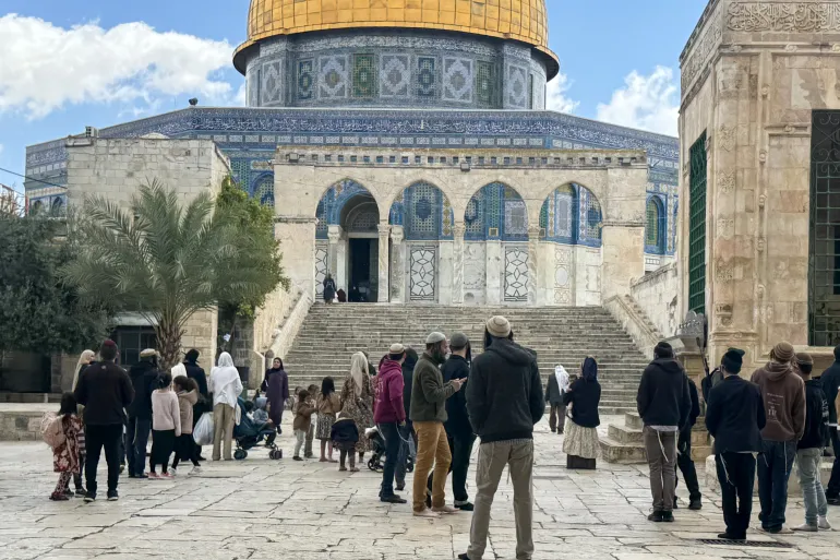 محافظة القدس: إصابات واعتقالات ومخاوف من اقتحام جديد