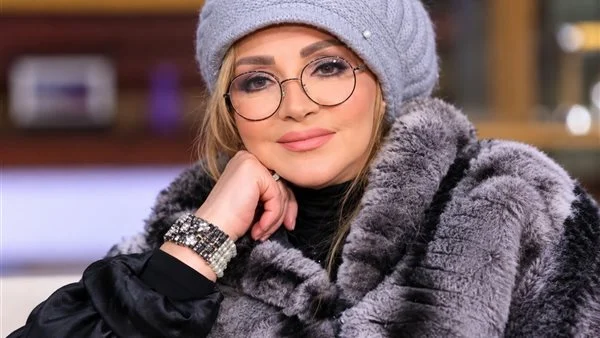شهيرة تكشف حقيقة أجور النجوم..آلاف الفنانين يعيشون حياة عادية
