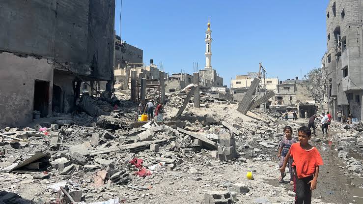 إصابة سيدتين برصاص الاحتلال الإسرائيلي وسط غزة