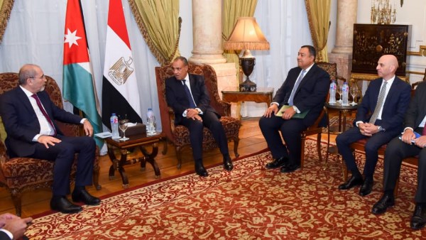 مصر والأردن تبحثان تطورات غزة والقدس والتنسيق العربي قبل اجتماع الجامعة العربية
