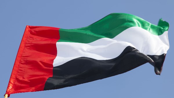 بعد هجمات الحوثيين.. الإمارات تجدد تضامنها مع السعودية وتدين التصعيد