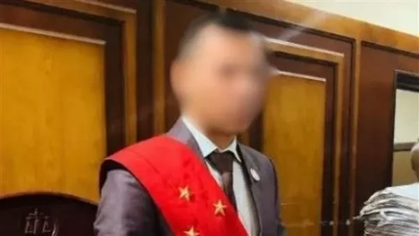 الحبس عامين مع الشغل للقاضي المزيف بتهمة النصب على سيدة