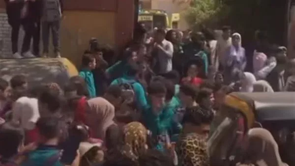 «البوابة انخلعت فجأة».. شاهدة عيان تروي تفاصيل واقعة مدرسة دار السلام