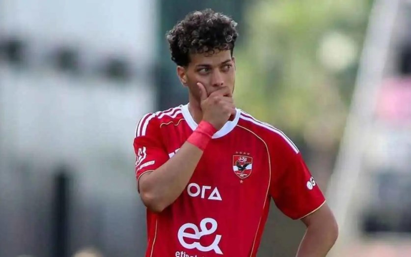 "هيتجنن ويشارك".. شوبير يكشف كواليس رغبة إمام عاشور في التواجد أمام المقاولون