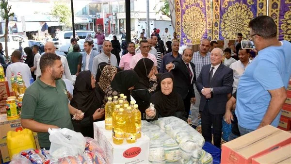 أسعار السلع المخفضة اليوم في مبادرة التموين.. السكر بـ25 جنيهًا والزيت بـ50