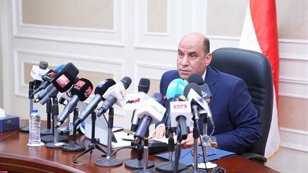 وزير العمل: نجحنا في خفض معدل البطالة إلى 5.8%