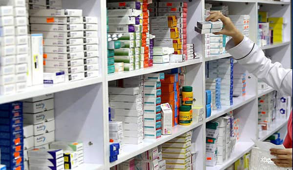 1500 صيدلي يتركون المهنة.. أرقام تكشف حجم أزمة الصيدليات