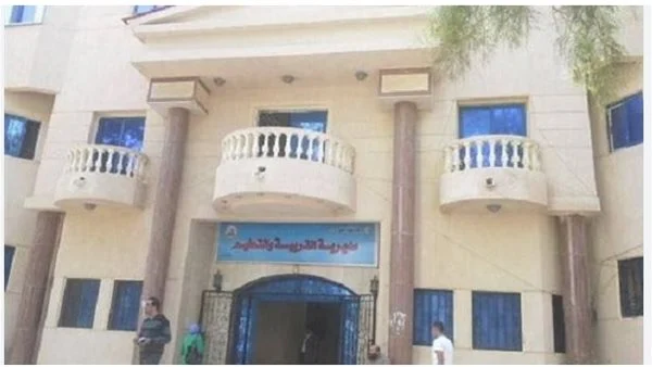 تعليم مطروح تحظر دخول الإعلام للمدارس دون موافقة وكيل الوزارة