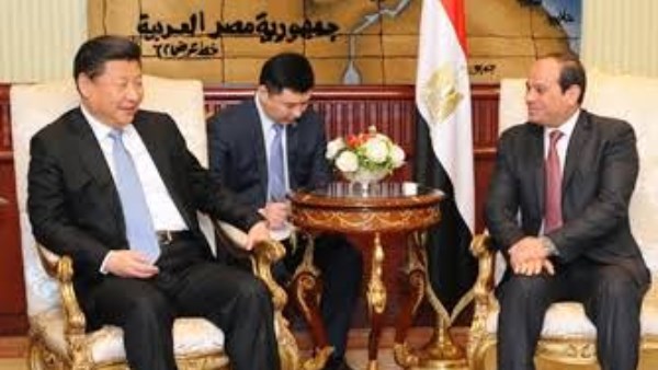 من الاقتصاد إلى السلاح.. ملفات ثقيلة على طاولة السيسي وشي جين بينغ