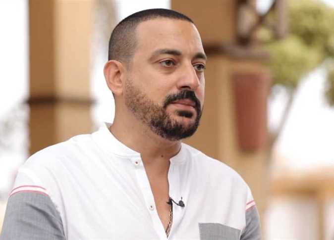 محمد دياب يكشف سر تحضير شخصية الطبيب في «بنج كلي»