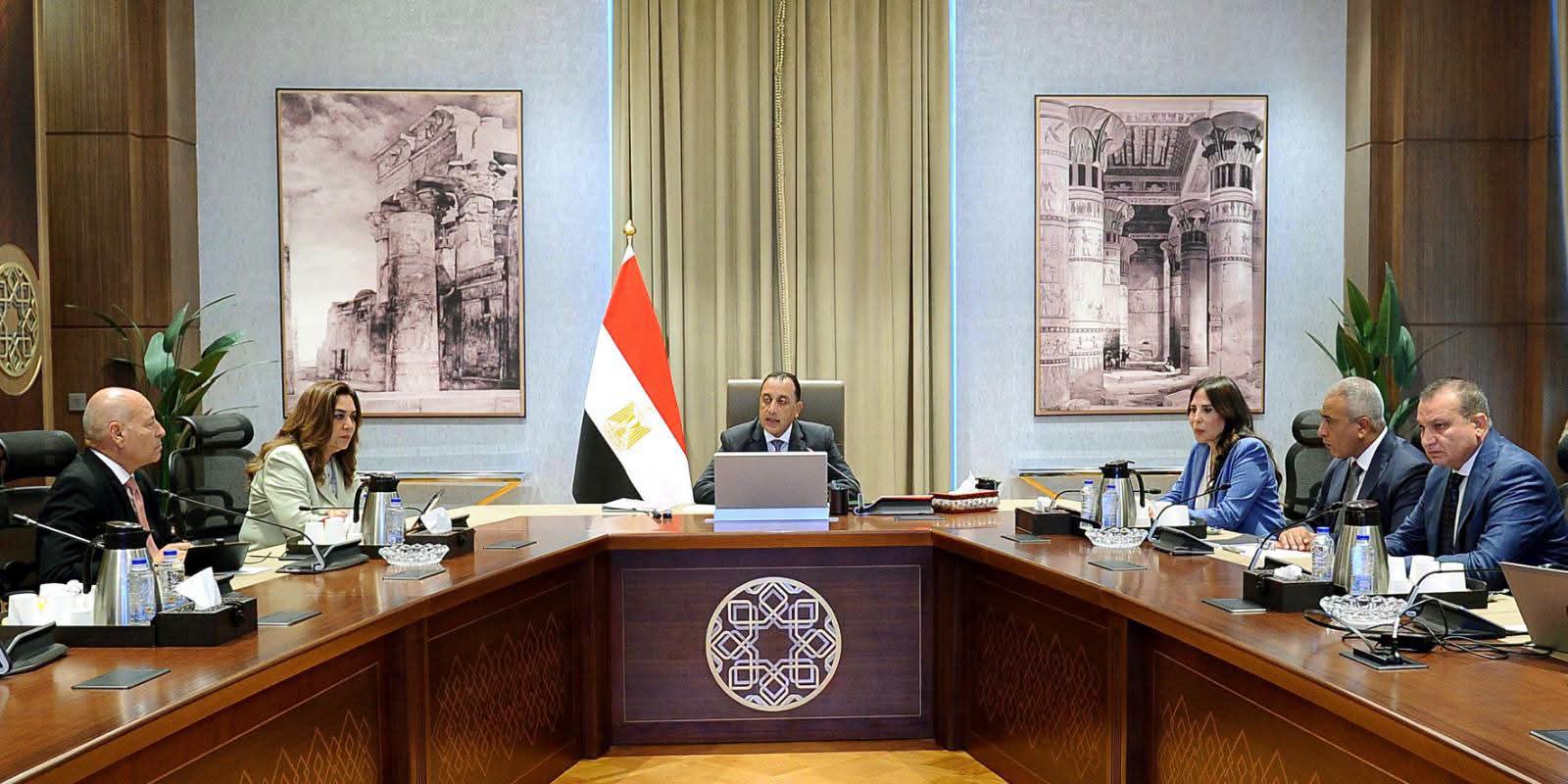 تنفيذًا لتكليفات السيسي.. مدبولي يوجه بالبدء الفوري في مشروع “تخضير القاهرة الكبرى”