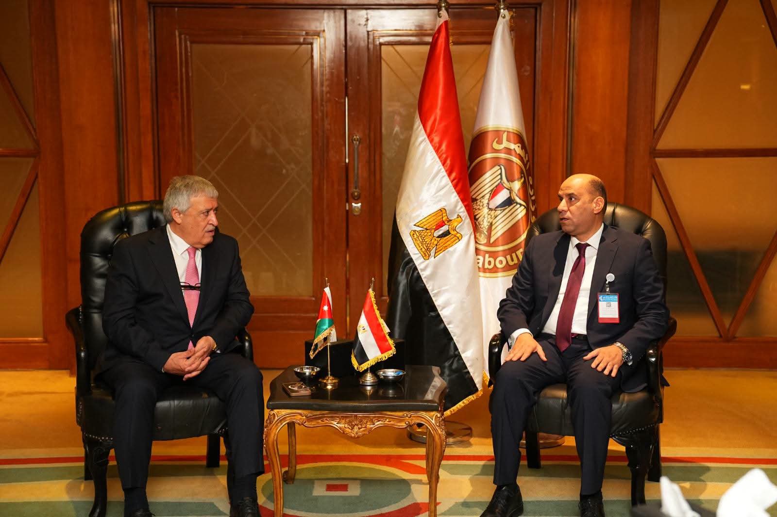 وزير العمل: نعمل على دعم حقوق العمالة المصرية في الأردن