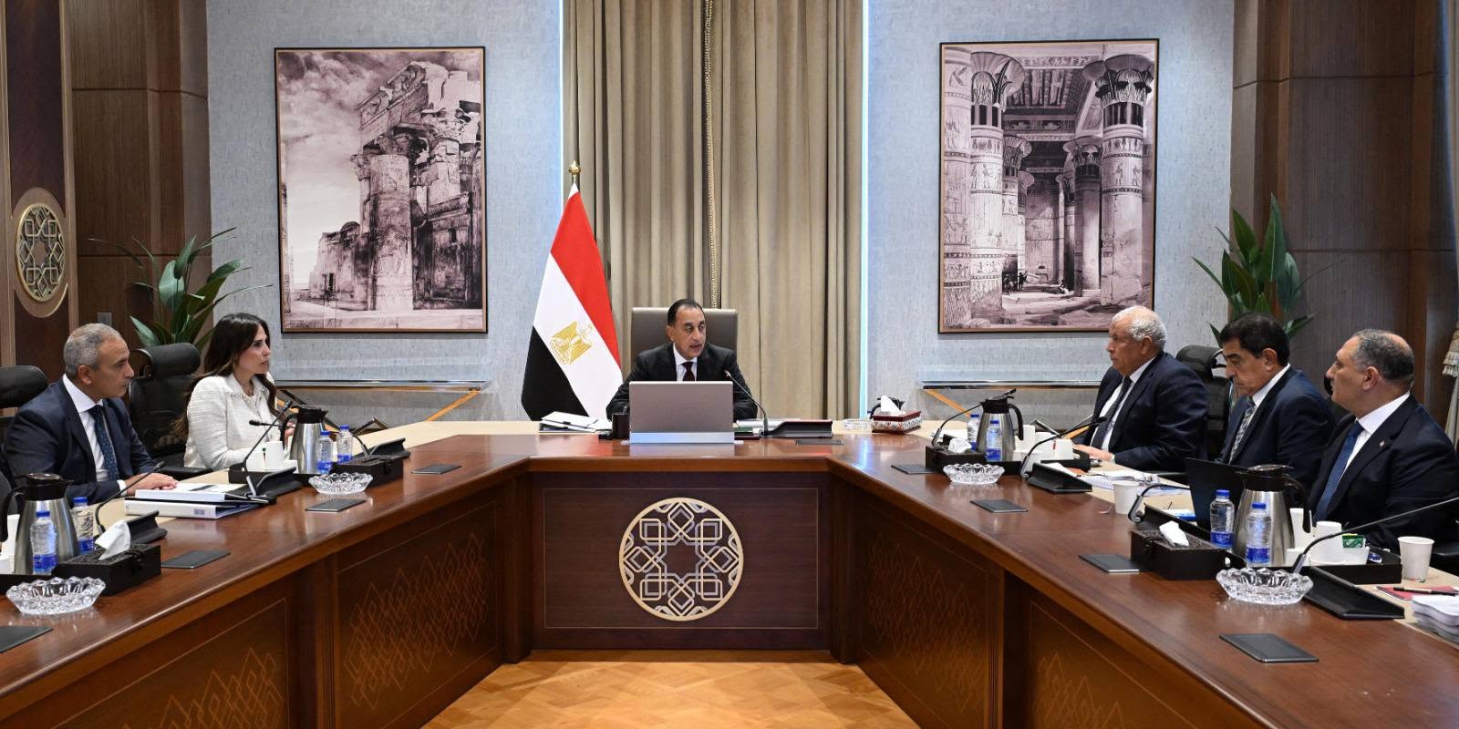 مدبولي يوجه بتنفيذ مخطط متكامل لتنمية الساحل الشمالي الغربي