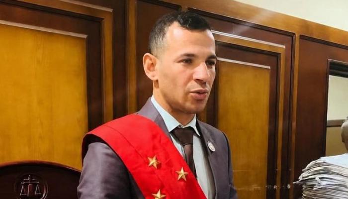 رفض طلب رد هيئة المحكمة في قضية المستشار المزيف.. وتغريم المتهم 12 ألف جنيه  ⁩