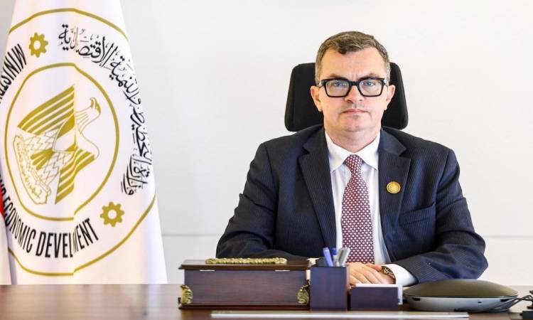 وزير التخطيط: الاقتصاد المصري يحقق نموًا 5.1% رغم التوترات الإقليمية