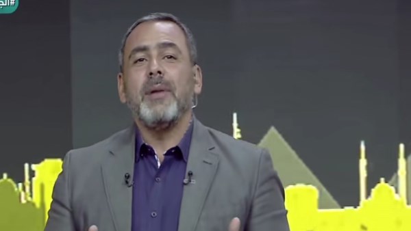 «بيتك ومطرحك».. يوسف الحسيني يرحب بزيارة محمد بن سلمان إلى القاهرة